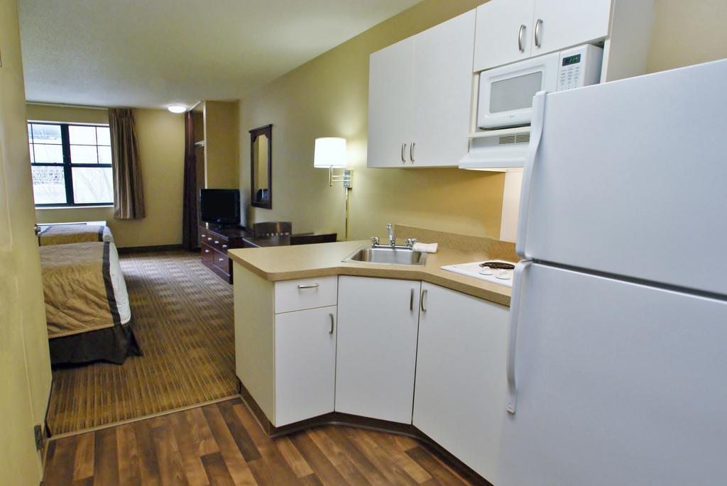 Extended Stay America Suites - Detroit - Canton Ngoại thất bức ảnh